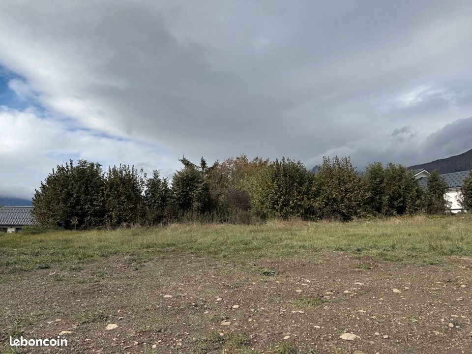 Terrain 505 m² · à Saint-Bonnet-en-Champsaur · 84 500 €