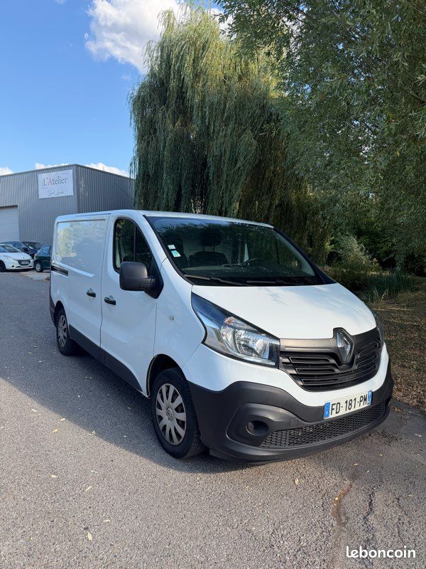 Renault Trafic L1H1 1.6 dCi 125 ch Grand Confort — CT OK — TVA récupérable (image 1)