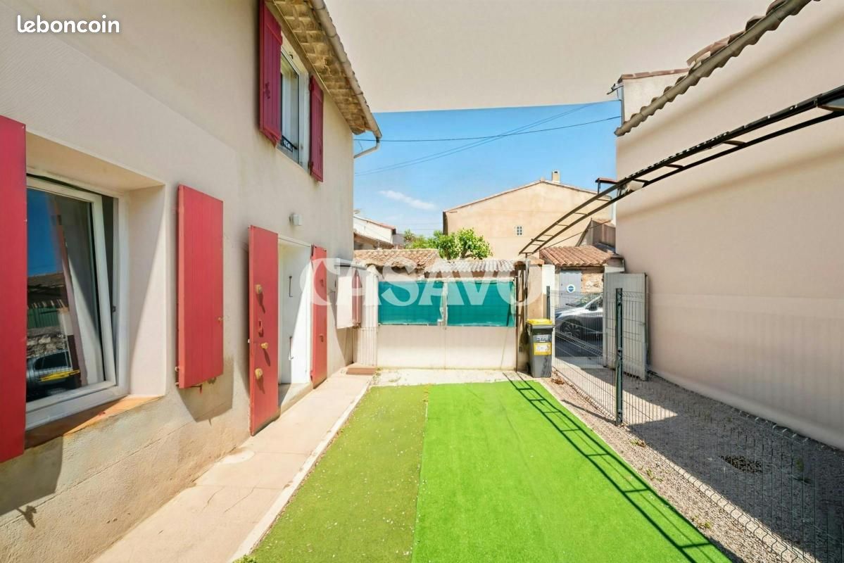 Maison 4 pièces 71 m² · à Aix-en-Provence · 71 m² · 329 000 €