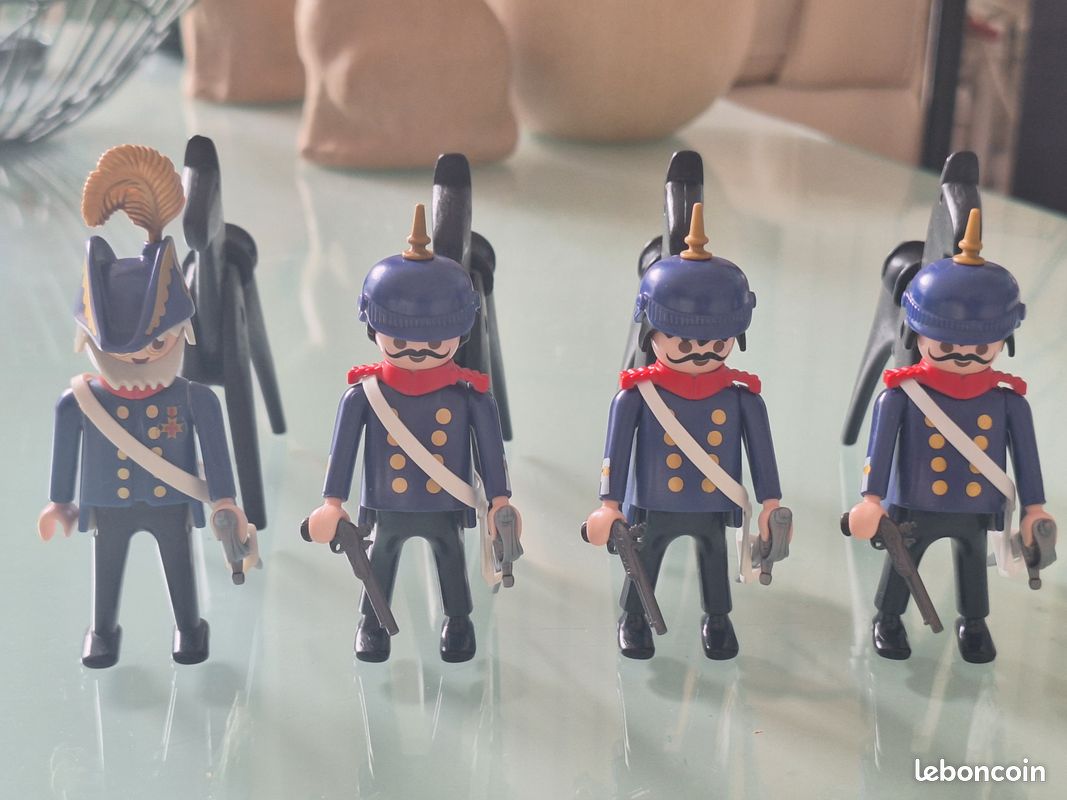 Figurine Playmobil Personnalisée Soldat Waffen Grenadier (France 1944) - REF-0673 - Occasion