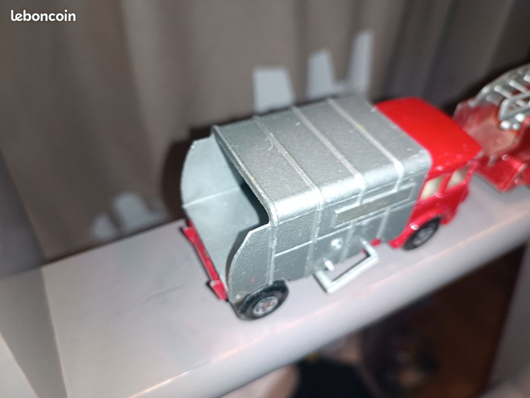 Matchbox Lot (image 2)