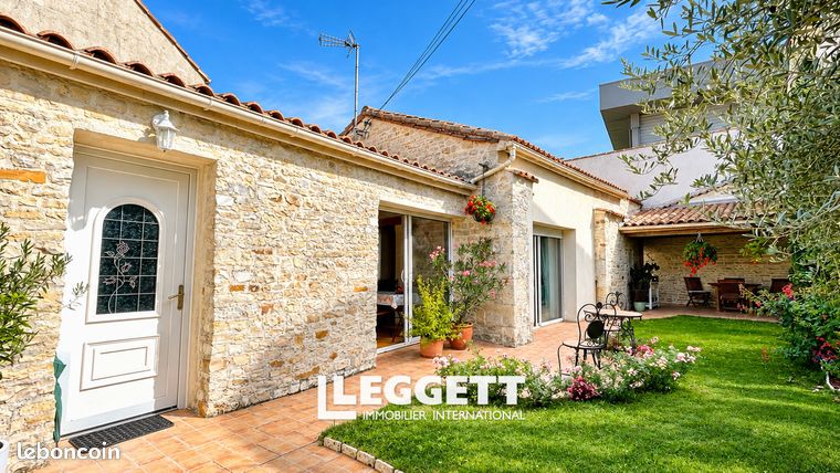Maison 13 pièces 162 m²