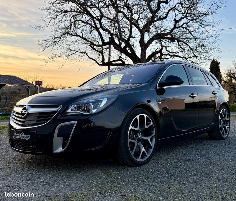 Opel Insignia OPC 2.8L V6 325ch Break 2014 Phase 2 Sports Tourer (image 1)