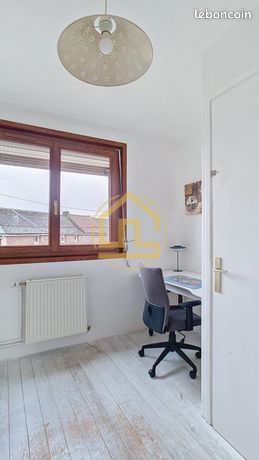 https://img.leboncoin.fr/api/v1/lbcpb1/images/22/4f/53/224f5354a39ead805713b694f45e5725b5fa4391.jpg?rule=ad-image