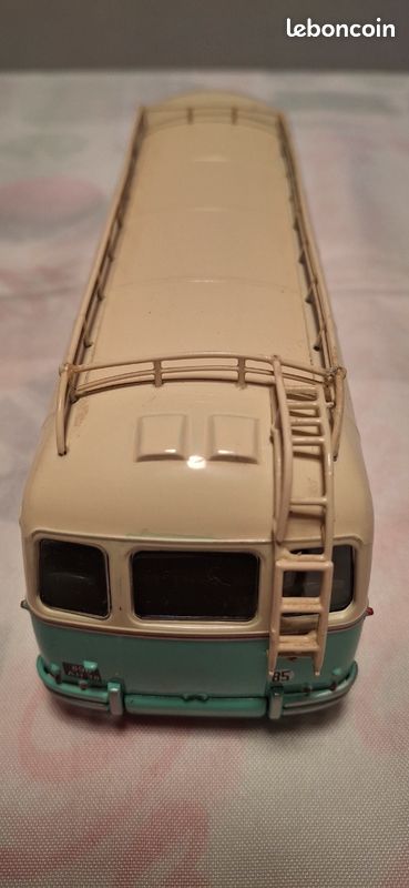 Ixo SB 1/43 - Bus Car Autocar Chausson APH Nez de cochon 1950
