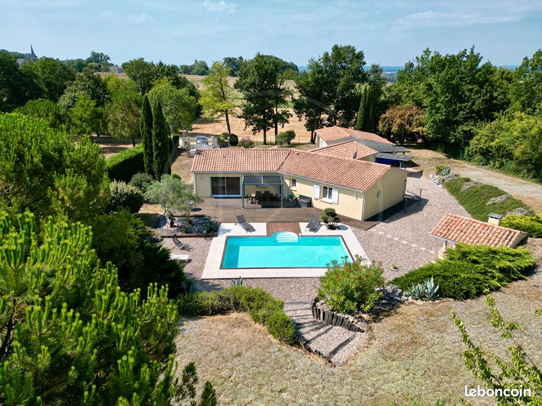 Maison 6 pièces 158 m² · à Birac-sur-Trec · 158 m² · 385 000 €