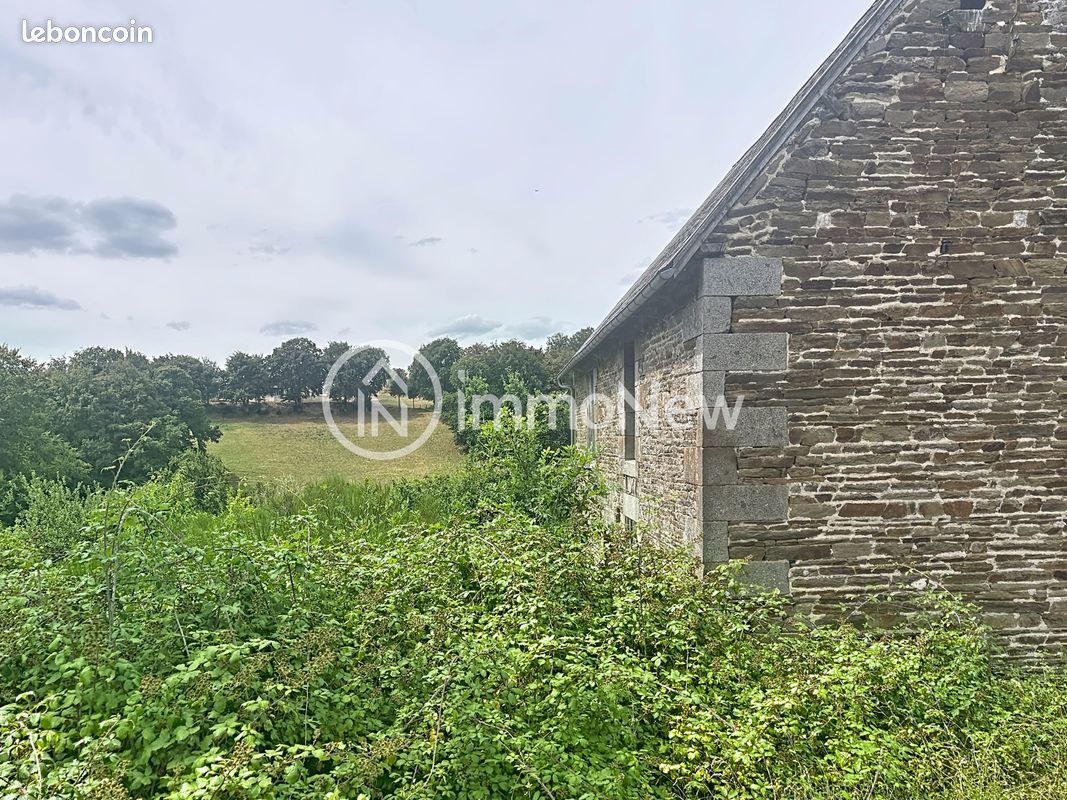 Maison 1 pièce 100 m² · à Sourdeval · 100 m² · 64 000 €