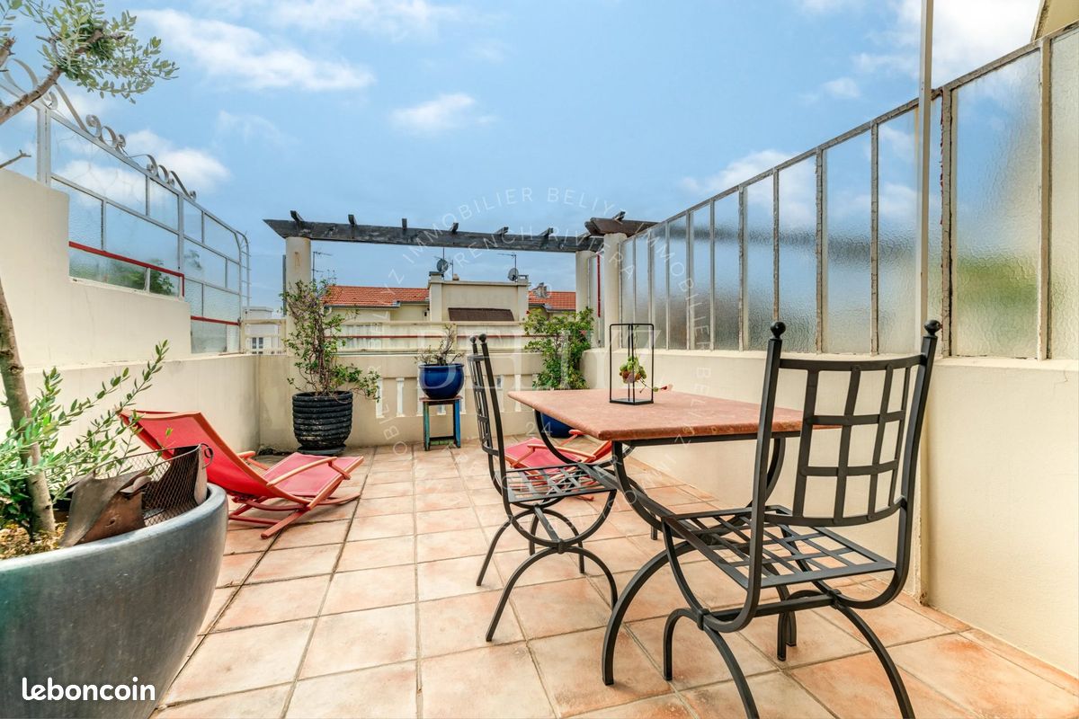 Appartement 2 pièces 56 m² · à Nice · 56 m² · 490 000 €