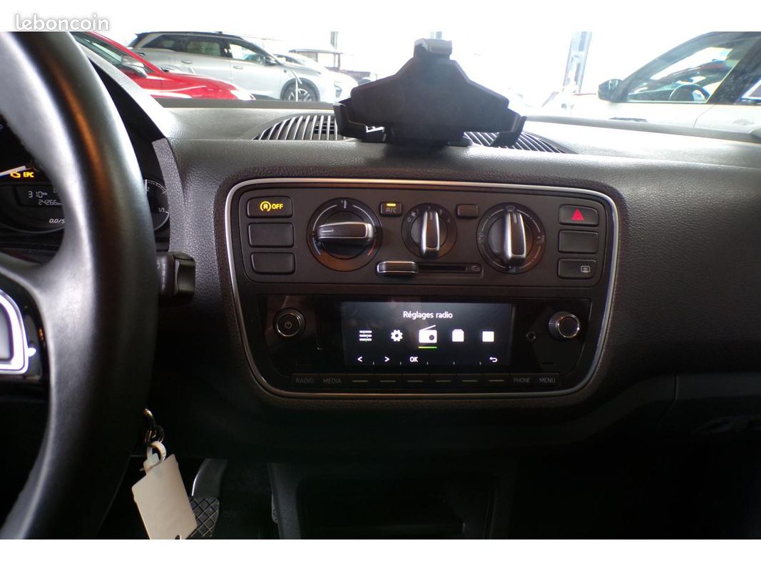 SKODA CITIGO 1.0 12V MPI - 75 - BV ASG5 S&S BERLINE Edition PHASE 2 (image 8)