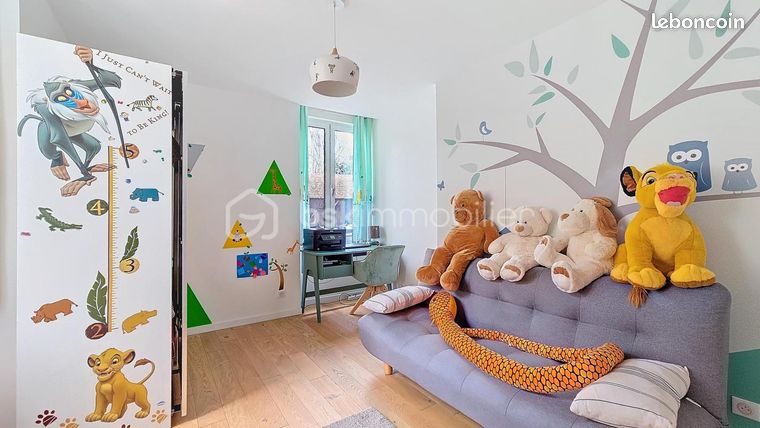 https://img.leboncoin.fr/api/v1/lbcpb1/images/22/53/9d/22539d923a4d9ec92413dc8c2f3dad4eeed0d7c0.jpg?rule=ad-image