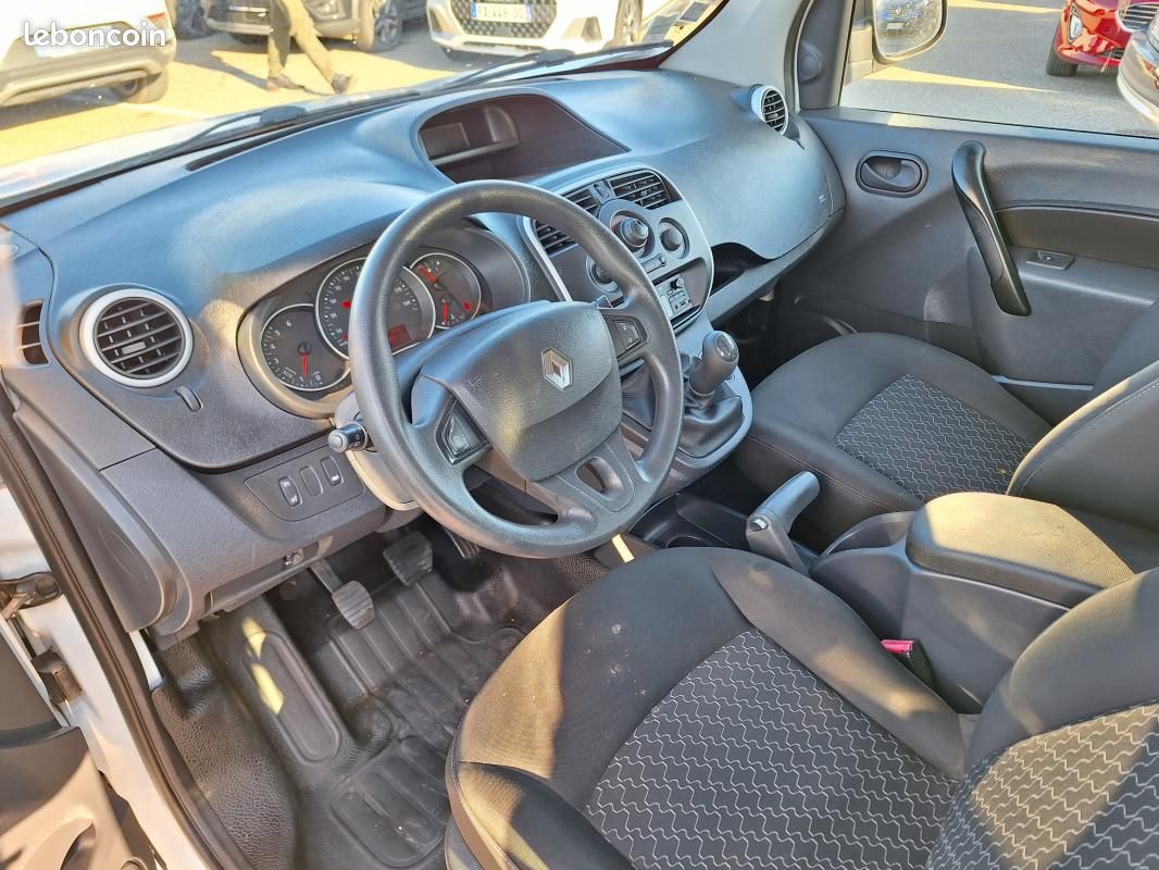 Renault Kangoo Express CA MAXI 1.5 DCI 90 ENERGY GRAND CONFORT 5 places (image 6)