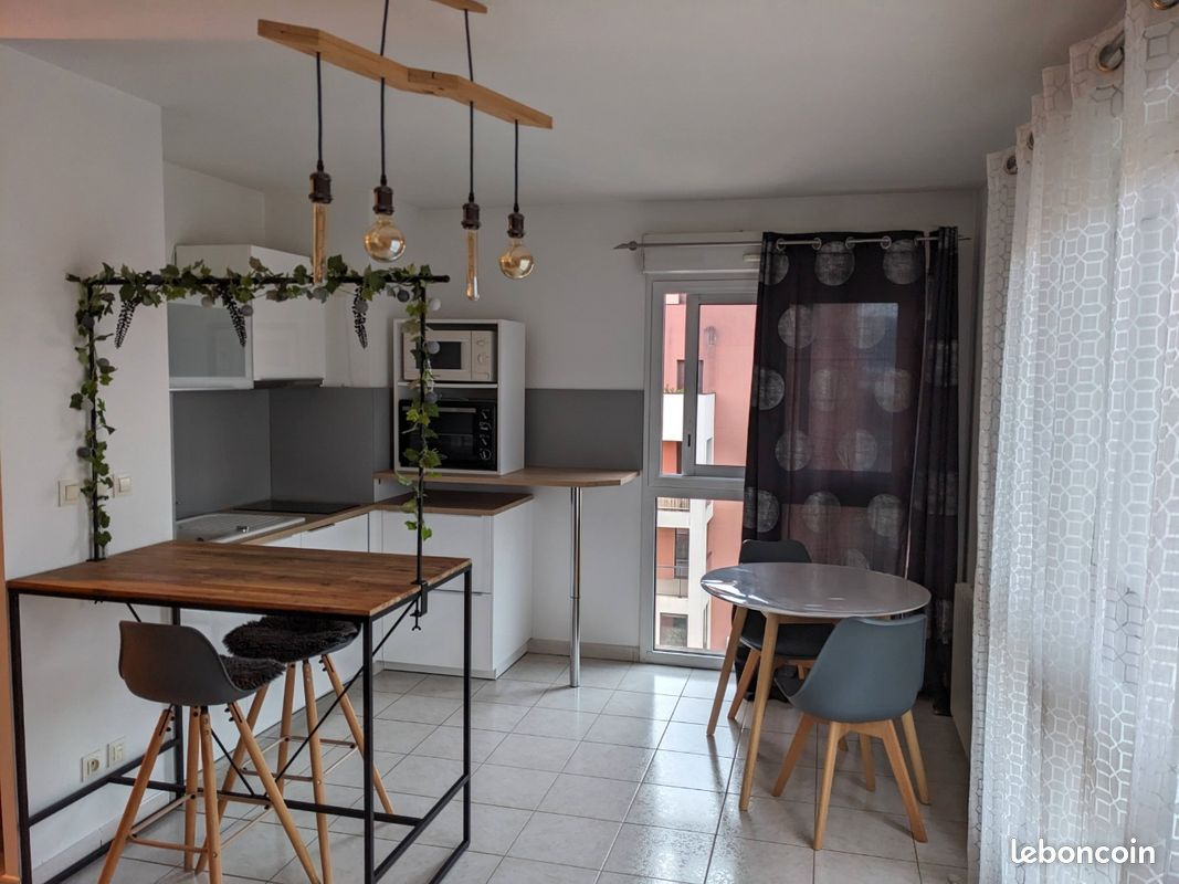 Appartement 1 pièce 26 m² · à Montélimar · 26 m² · 480 €/mois