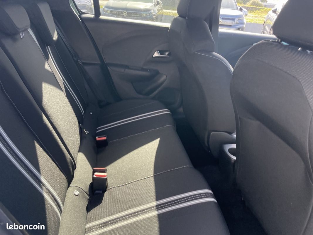 Opel Corsa (6) 1.2 Turbo Hybrid 110ch Automatiq Colour Edition (image 20)
