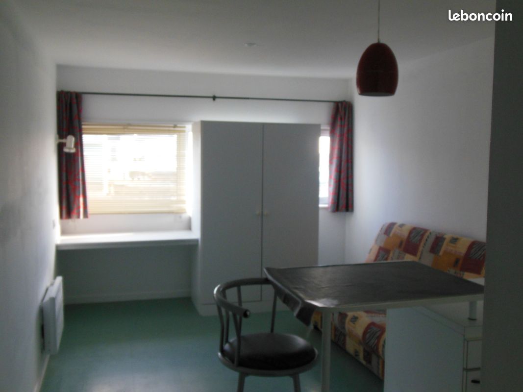 Appartement 1 pièce 18 m² · à Brest · 18 m² · 390 €