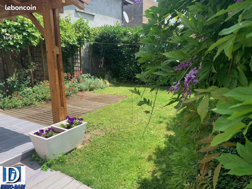 Maison 5 pièces 143 m² · à Labarthe-sur-Lèze · 143 m² · 299 000 €