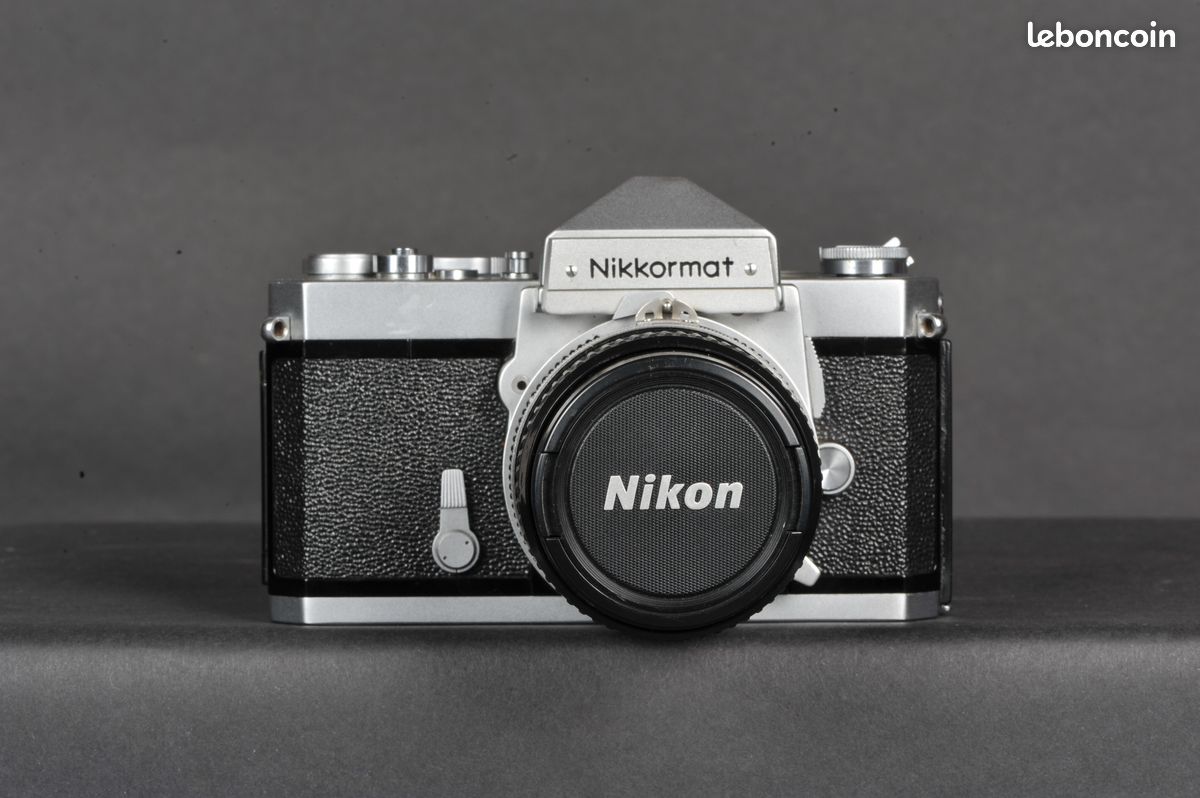 Appareil photo Nikkormat ojectif 85 mm f2 (image 1)