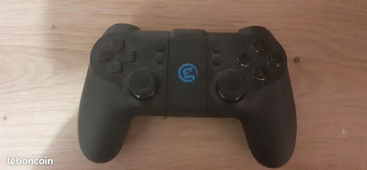 Manette 🕹 (image 1)