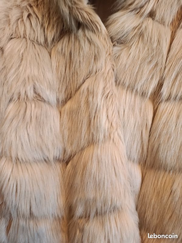 Veste imitation fourrure taille 40 (image 2)