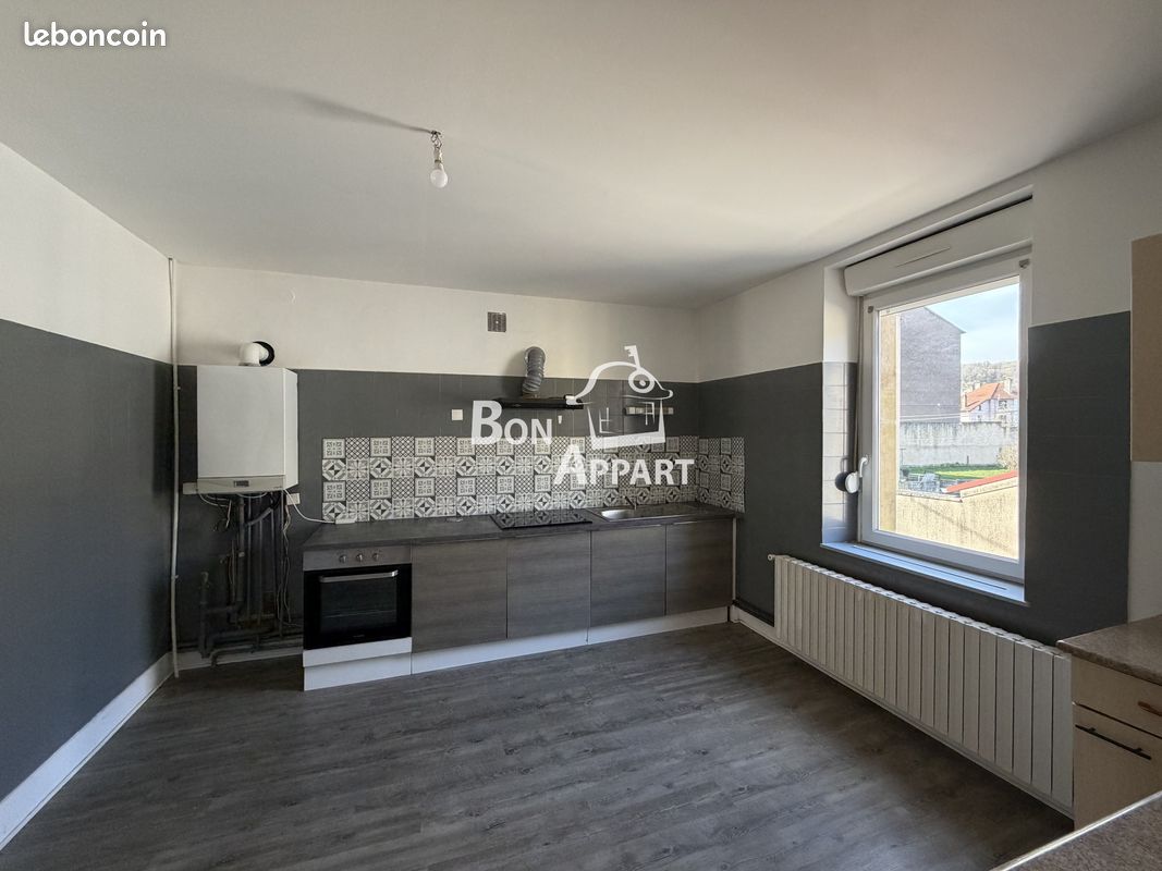 Appartement 3 pièces 75 m² · à Joeuf · 75 m² · 600 €