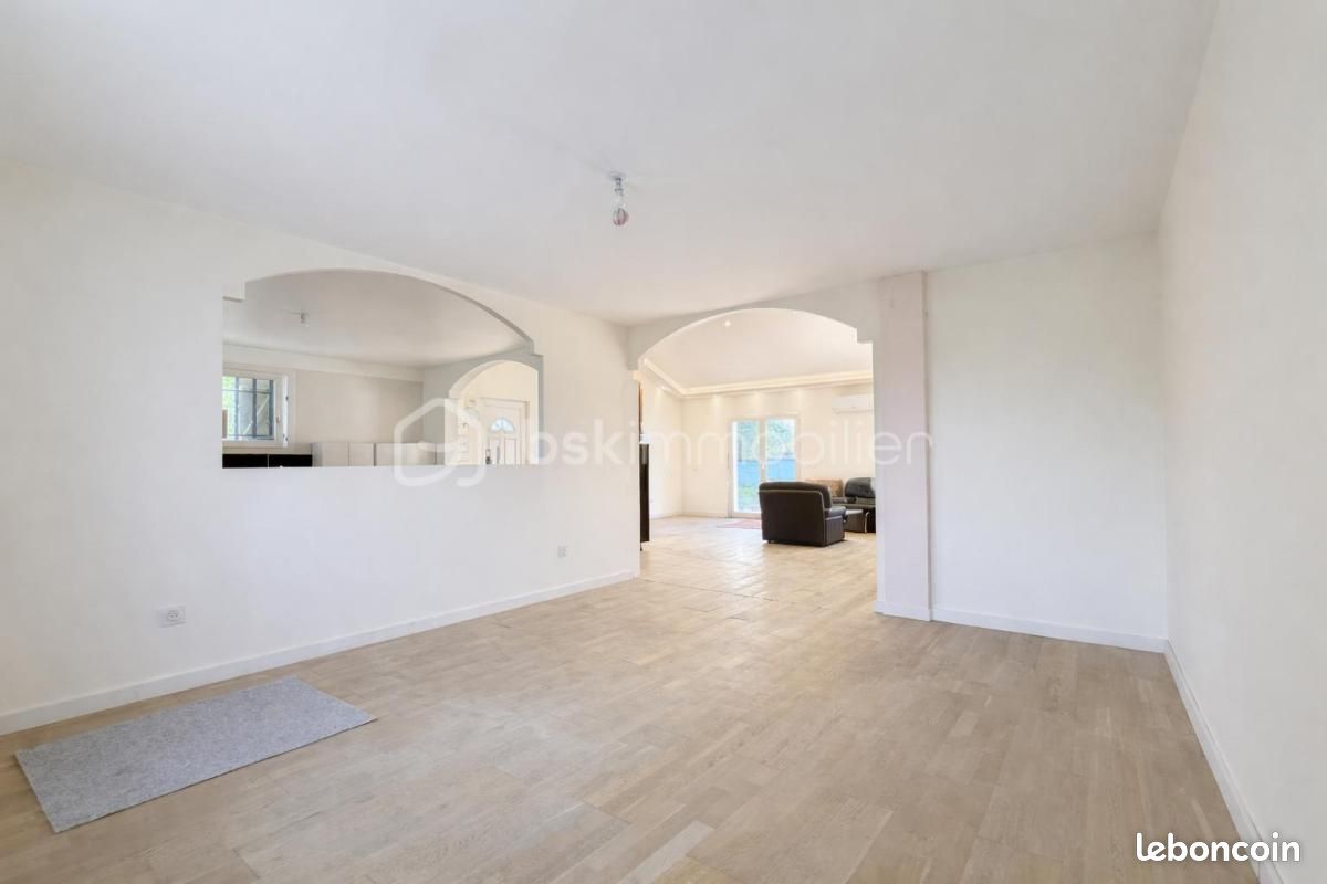 Maison 6 pièces 180 m² (image 8)