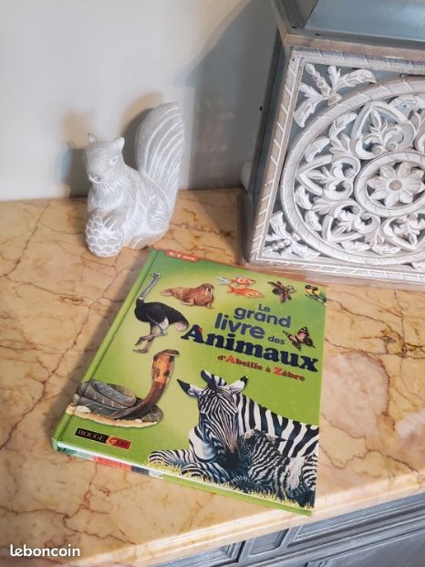 Le grand livre des animaux d'Abeille à Zèbre (image 1)