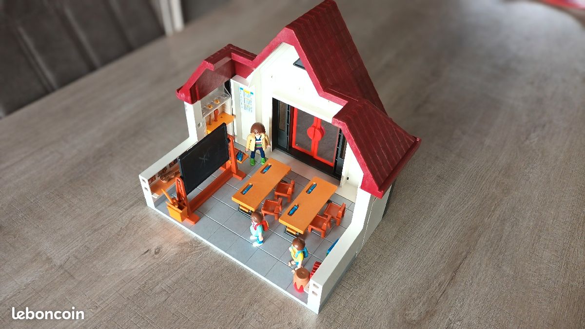 École playmobil (image 2)