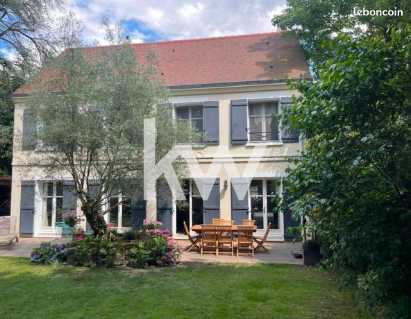 Maison 8 pièces 200 m²