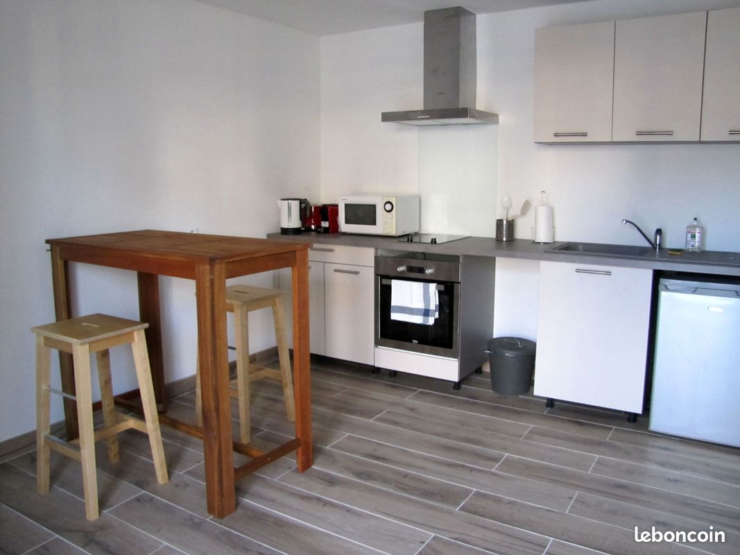 Appartement 1 pièce 35 m² · à Brignoles · 35 m² · 650 €/mois