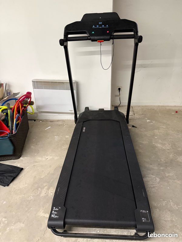 Tapis de course DOMYOS RUN500 – Pliable, connecté, 16 km/h – 2025 (image 2)