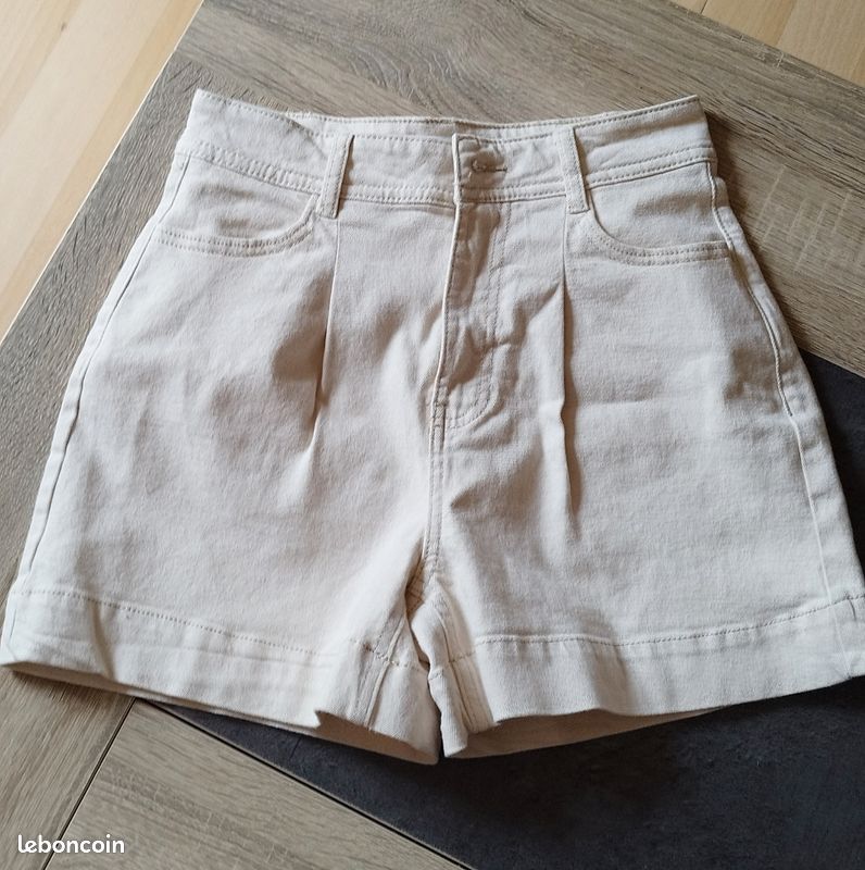 Short Pimkie T34 comme neuf (image 1)