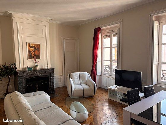 Appartement 3 pièces 98 m² · à Lyon · 98 m² · 1 990 €/mois