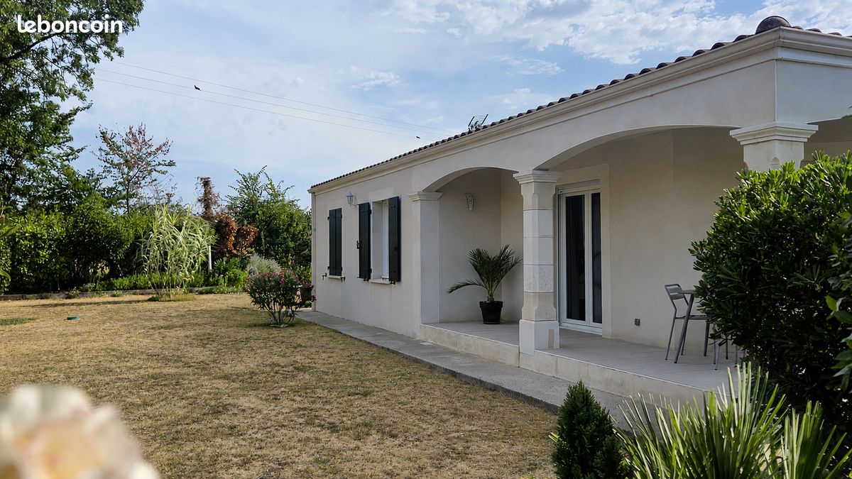 Maison 5 pièces 110 m² · à Surgères · 110 m² · 255 000 €