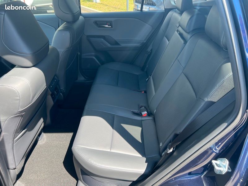 Toyota RAV4 Hybride HYBRID 183CH 2WD LOUNGE 2W (image 18)