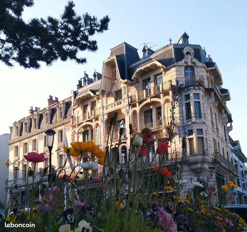 Appartement 6 pièces 146 m² · à Aix-les-Bains · 146 m² · 556 000 €