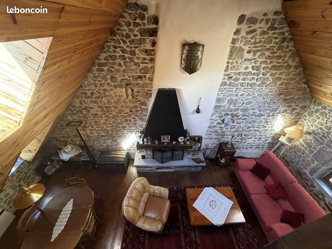 Maison 8 pièces 101 m² · à Mont-Dore · 101 m² · 235 000 €