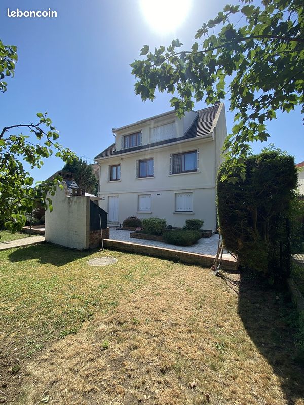 Maison 7 pièces 144 m² · à Méry-sur-Oise · 144 m² · 449 000 €