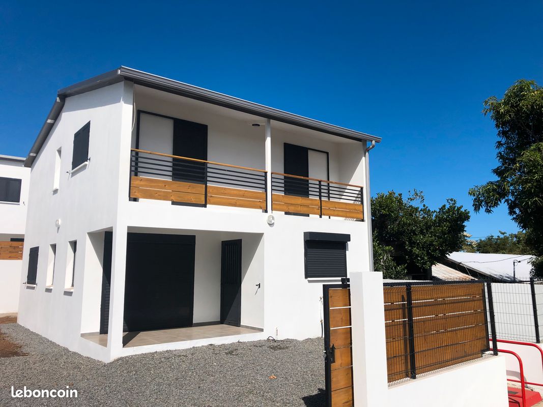 Maison 5 pièces 100 m² · à Saint-Pierre · 100 m² · 1 550 €/mois