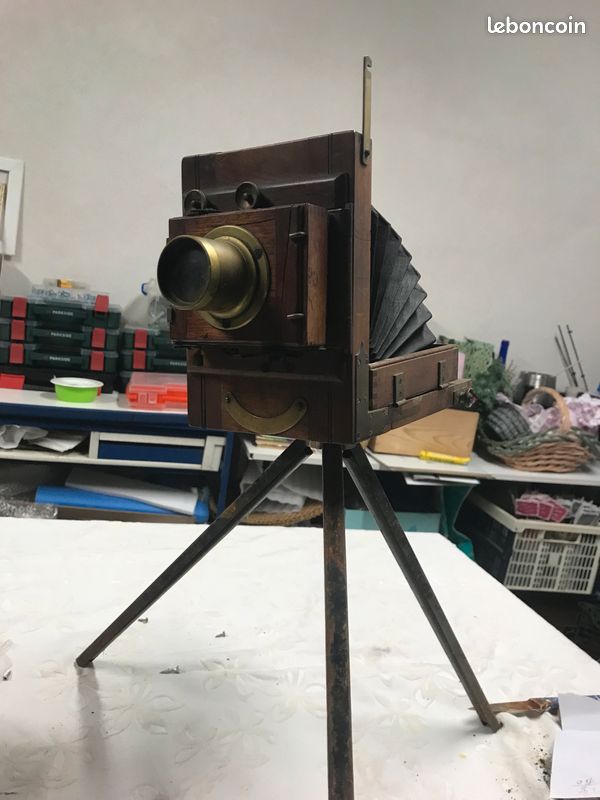 Appareil photo berthiot S, 1:45, 75 mm 1950 avec étuit tres bon état - Appareils photo et film militaria (11903959