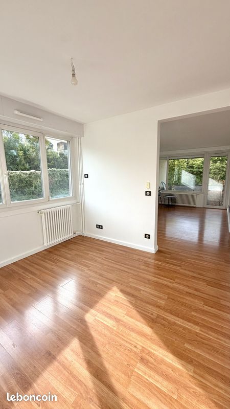 Appartement 4 pièces 66 m² · à Saint-Germain-en-Laye · 66 m² · 1 490 €/mois
