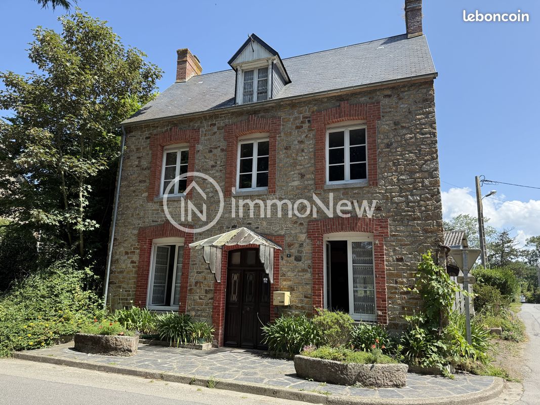 Maison 6 pièces 116 m² · à Genêts · 116 m² · 198 400 €