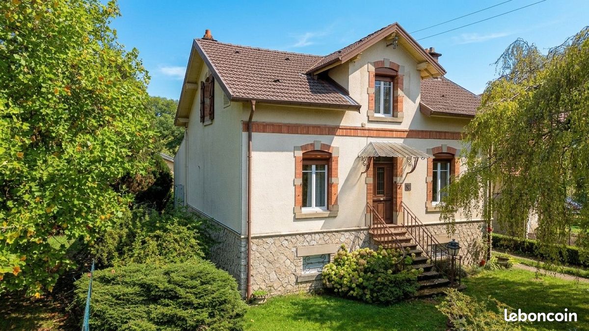 Maison 5 pièces 160 m² · à Baccarat · 160 m² · 195 000 €