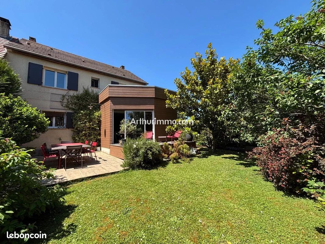 Maison 5 pièces 125 m² · à Noiseau · 125 m² · 470 000 €