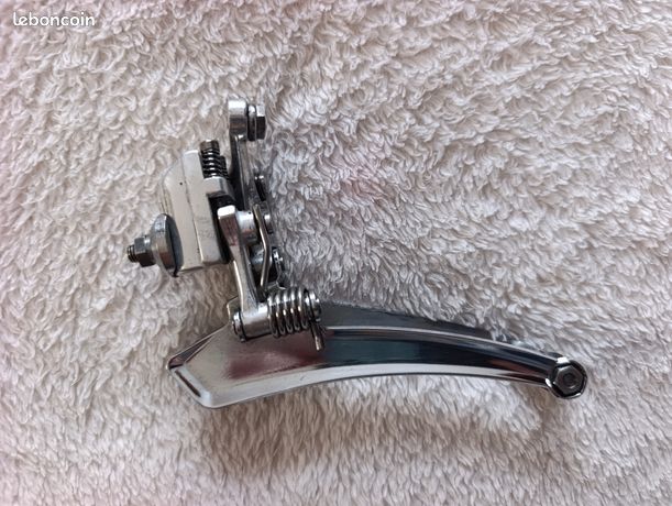Dérailleur Avant Campagnolo Vintage – Montage Braze-on, Pour Vélo Route (occasion / Pour Pièces)