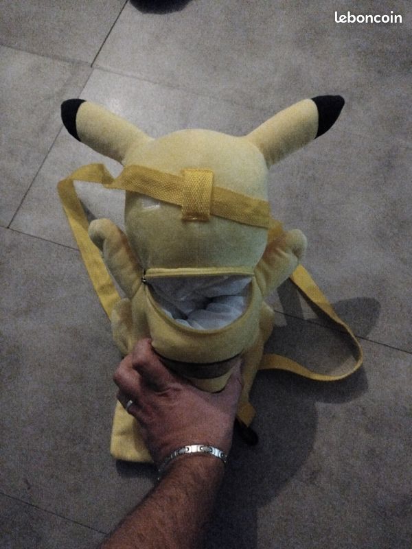 Sac à dos PIKACHU (image 3)