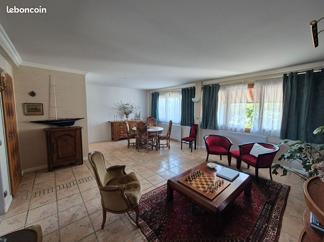 Appartement 5 pièces 108 m² · à Rambouillet · 108 m² · 378 000 €