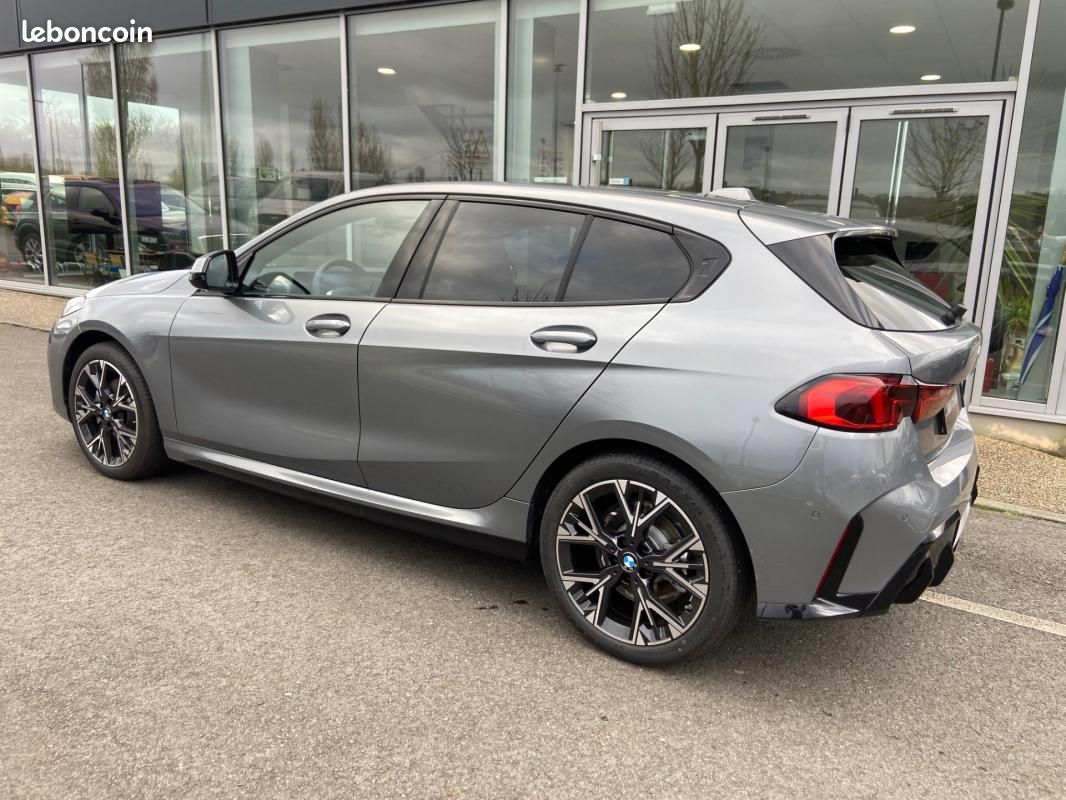 BMW Série 1 F70 120 170 ch DKG7 M Sport (image 4)