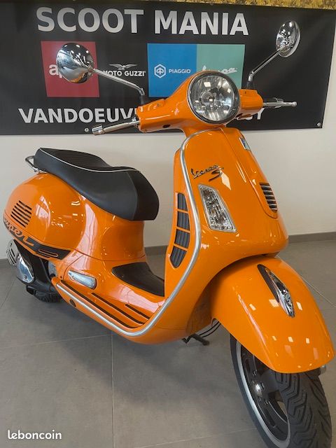 Vespa gts 125 ie supersport garantie an Motos