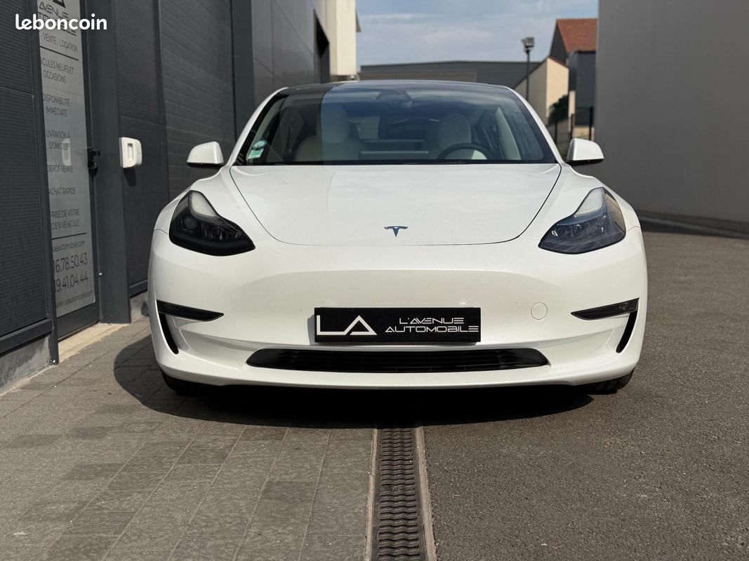 TESLA MODEL 3 Long Range Dual Motor 11/2022 AWD SOH 91,6% (image 6)