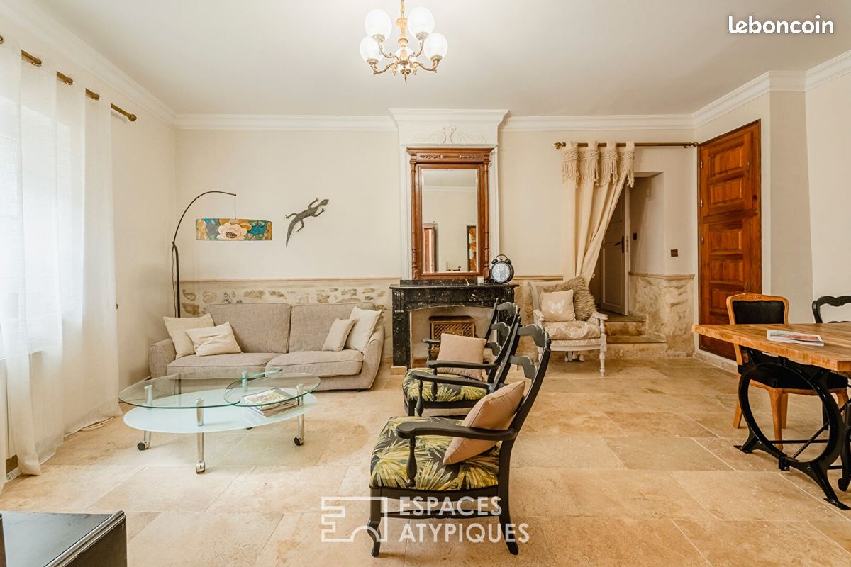 Maison 8 pièces 250 m² · à Ferrals-les-Corbières · 250 m² · 286 000 €