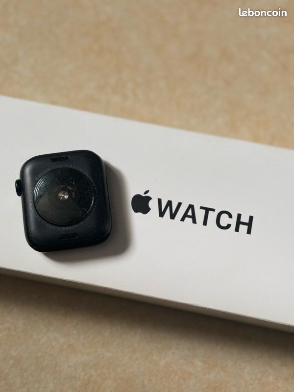 Apple watch se (image 3)